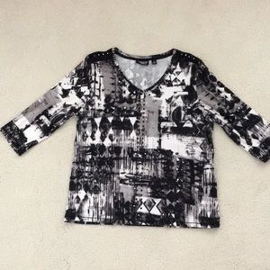 Onque Casual women’s size large blouse